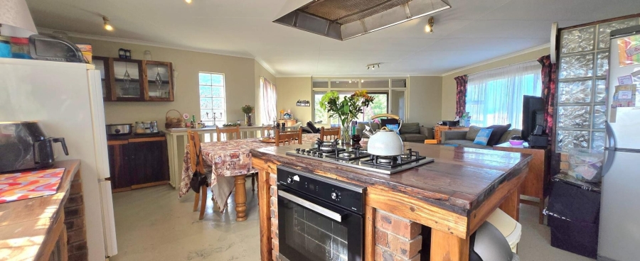 4 Bedroom Property for Sale in Franskraal Western Cape